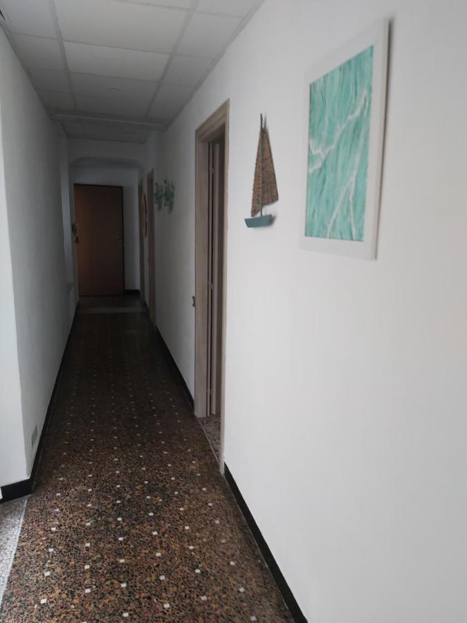 Costa E Mare Apartment Savona Bagian luar foto