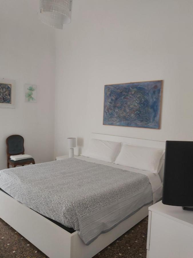 Costa E Mare Apartment Savona Bagian luar foto