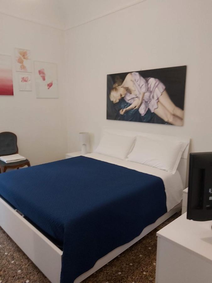 Costa E Mare Apartment Savona Bagian luar foto