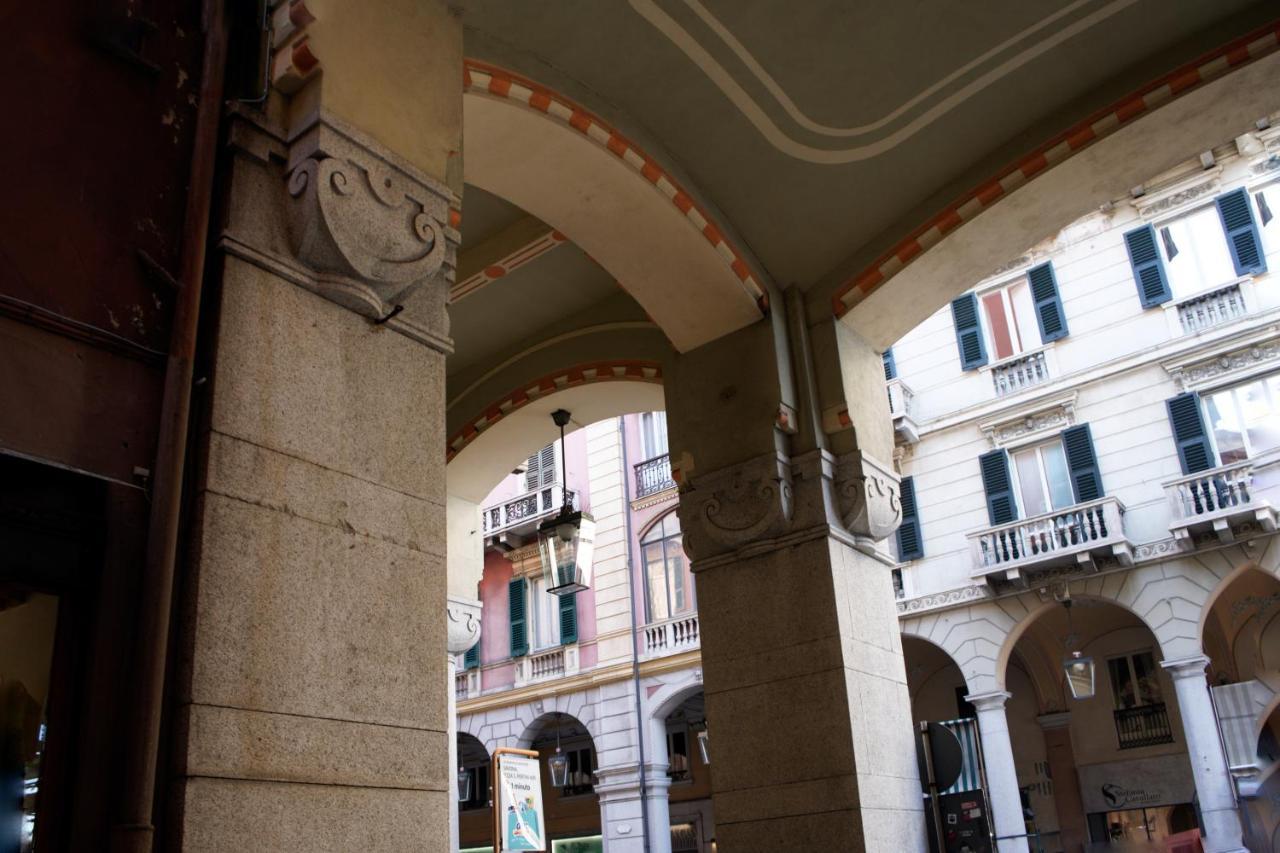 Costa E Mare Apartment Savona Bagian luar foto